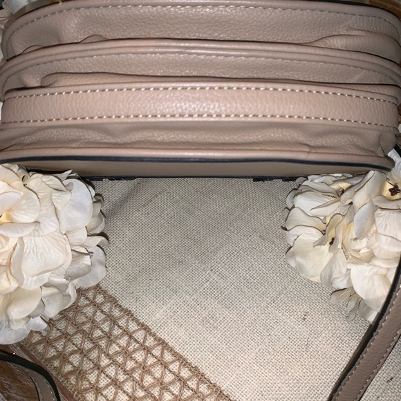 Stitch Fix Crossbody - Picture 4 of 8